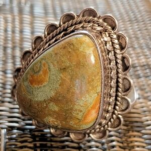 Green Turquoise set in decorative Sterling Silver - Size 9